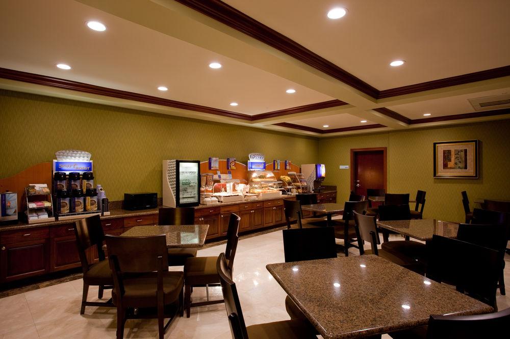 Holiday Inn Express Hotel & Suites Woodland Hills By Ihg Лос Анджелис Екстериор снимка