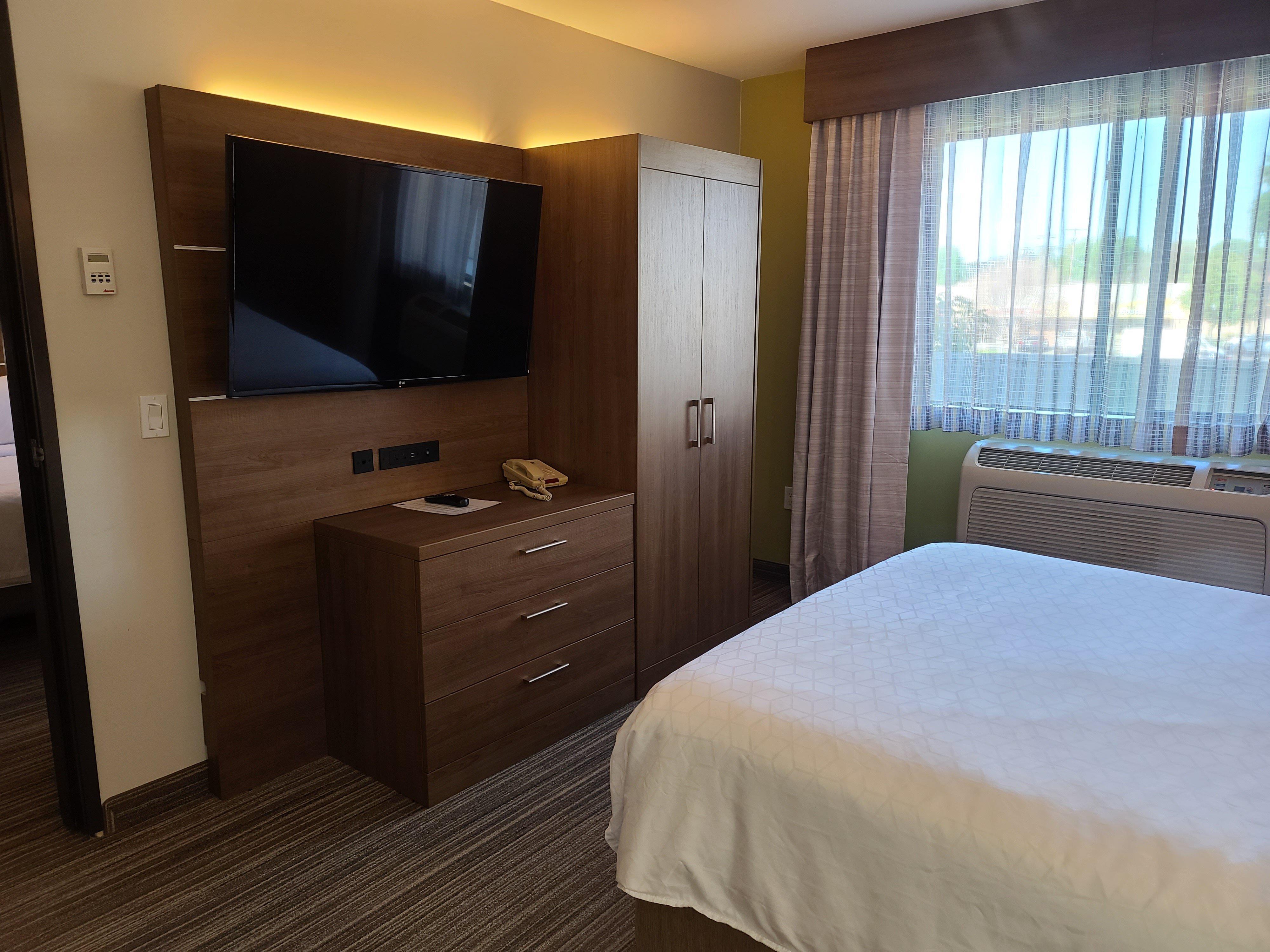 Holiday Inn Express Hotel & Suites Woodland Hills By Ihg Лос Анджелис Екстериор снимка